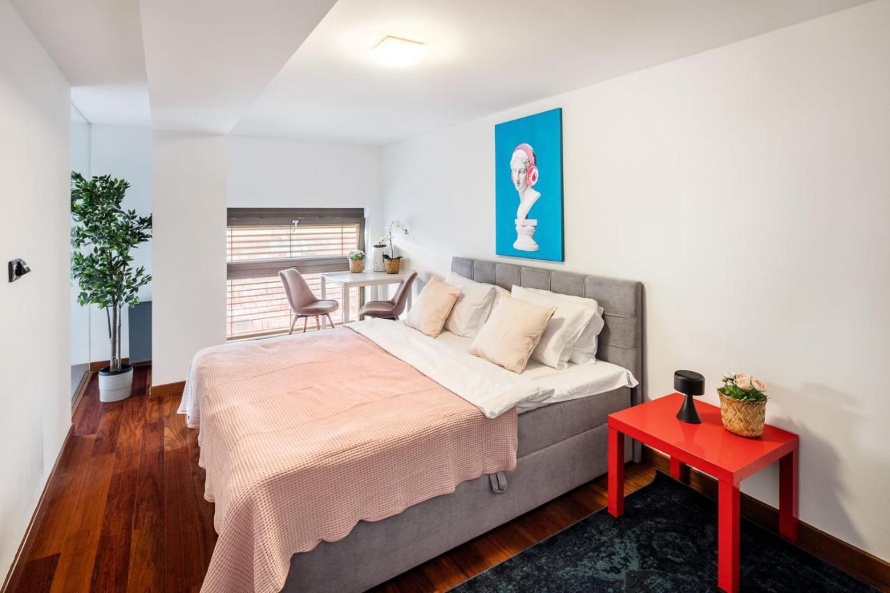Duplex With 3 Bedrooms Praga