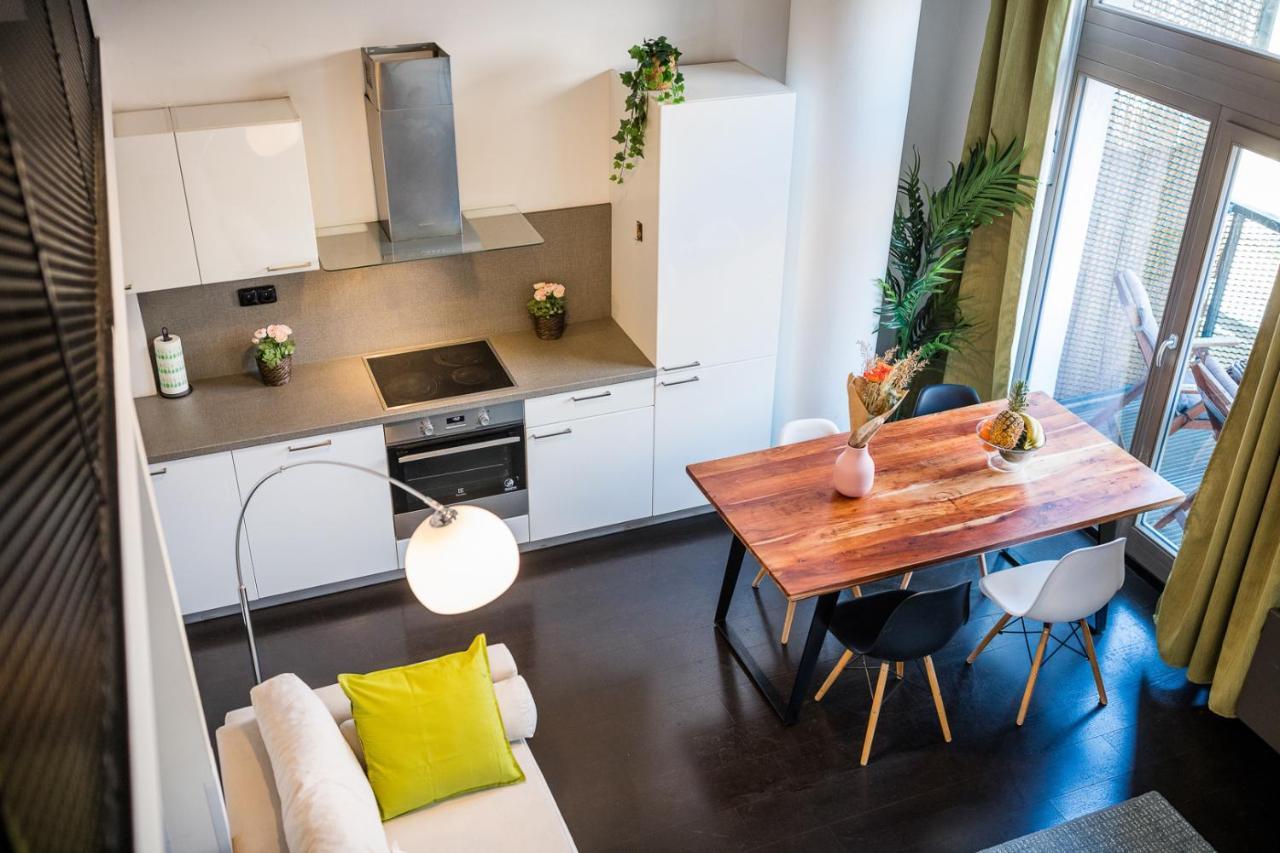 Duplex With 3 Bedrooms Apartamento Praga